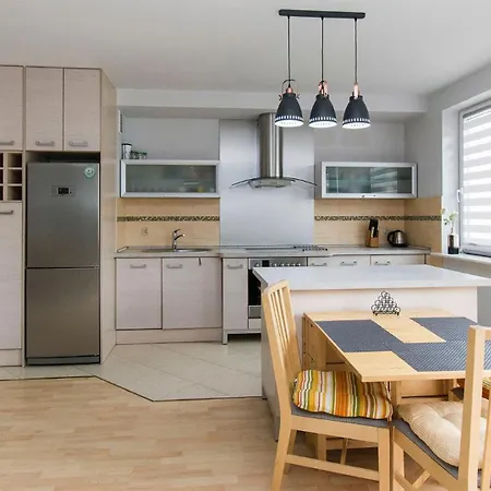 Amber Beachfront Апартаменты *
